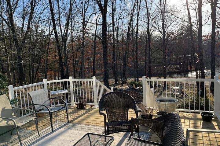 Beautiful Parkside Suite