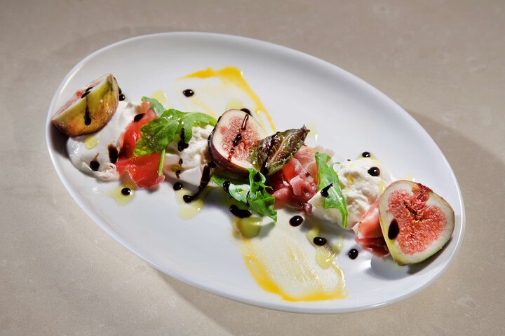 Dining 65 of 91