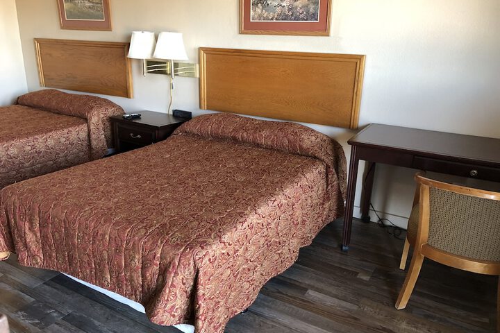 Room 18 of 19
