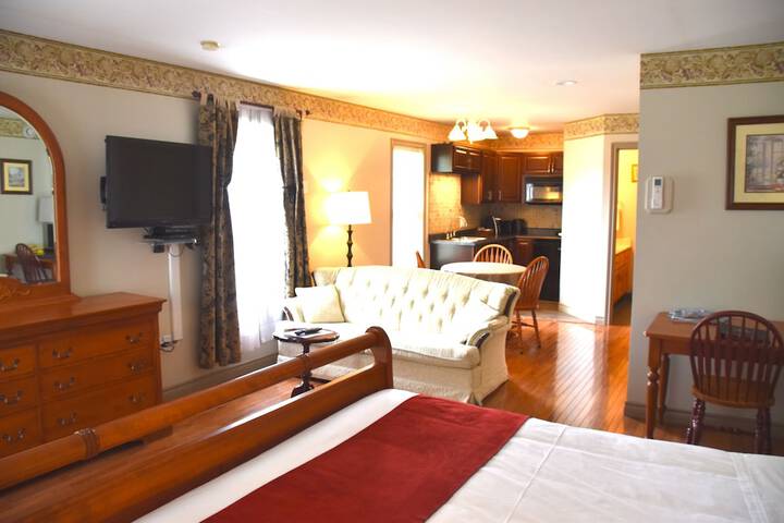Room 106 of 183