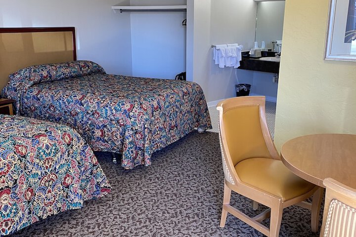 Room 42 of 53