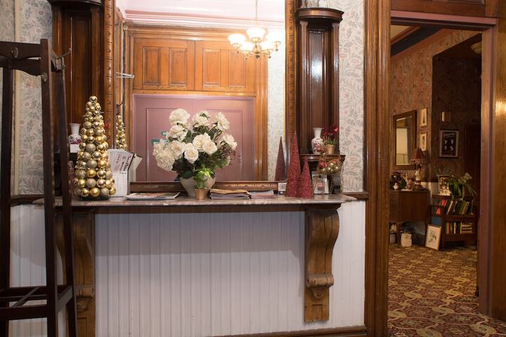 Hotel Interior 11 of 32