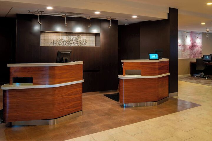 Hotel Interior 7 of 25