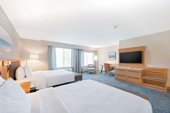 Room 11 of 50