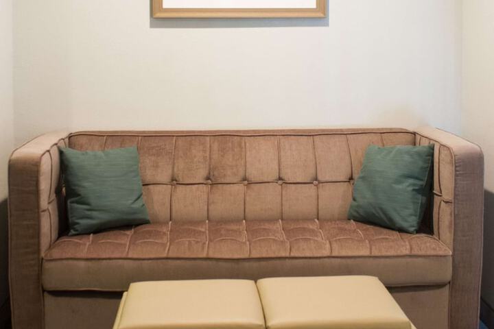 Room 25 of 41