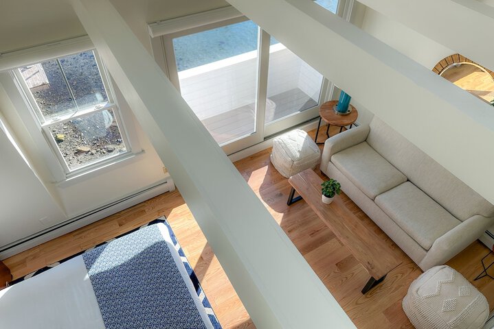 Room 22 of 46