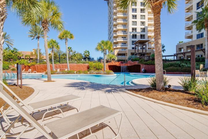 Pool 16 of 43