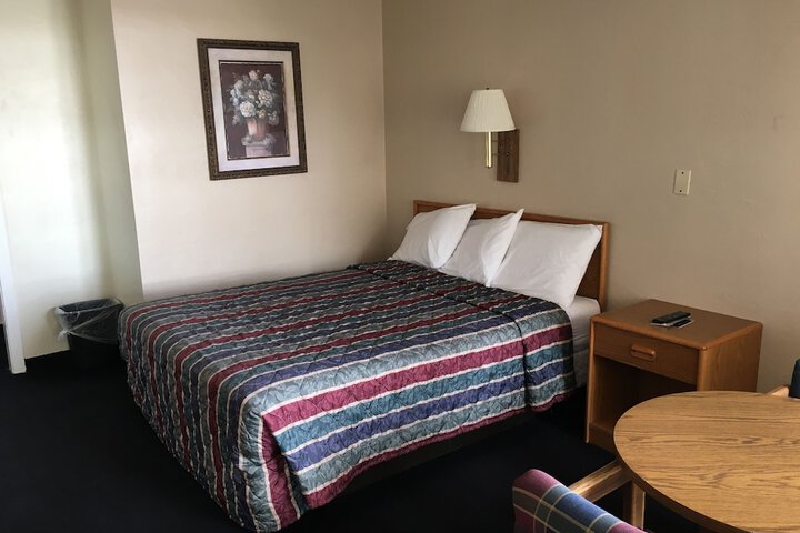 Room 39 of 46
