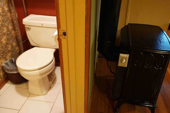 Room 117 of 150
