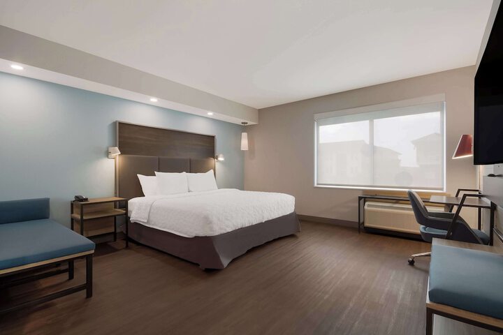 Room 30 of 45