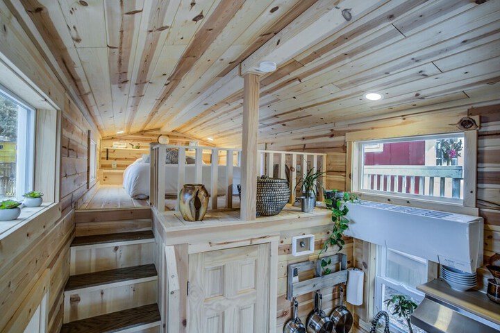 Tiny House!in the Mountains Near Pikes Peak W / ac