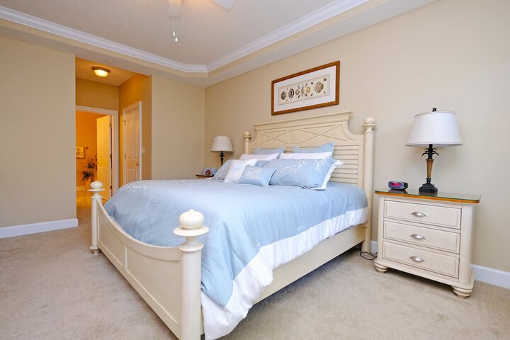 Room 40 of 115