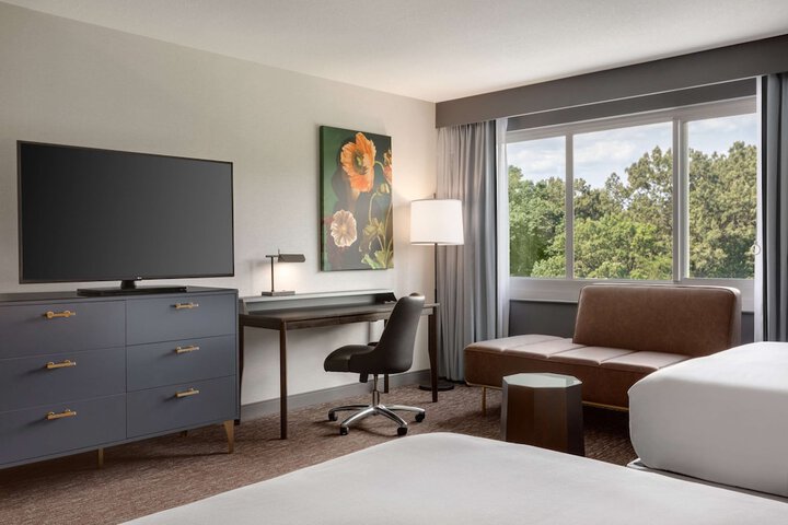 Room 47 of 73