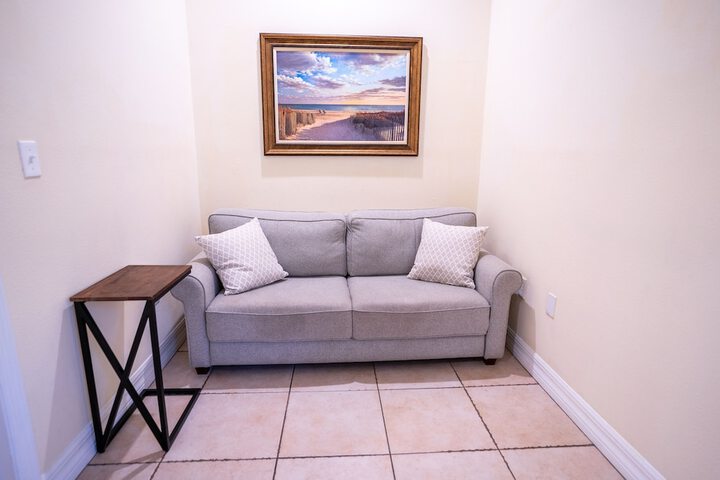 Room 44 of 151