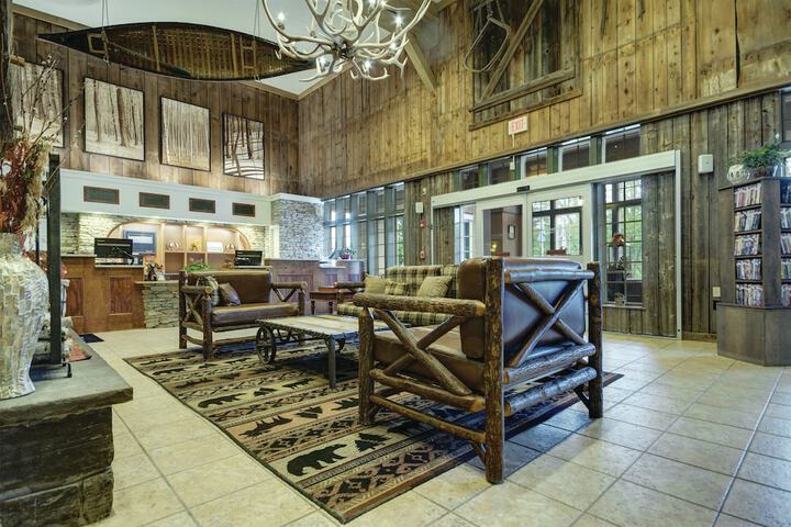 Hotel Interior 44 of 89