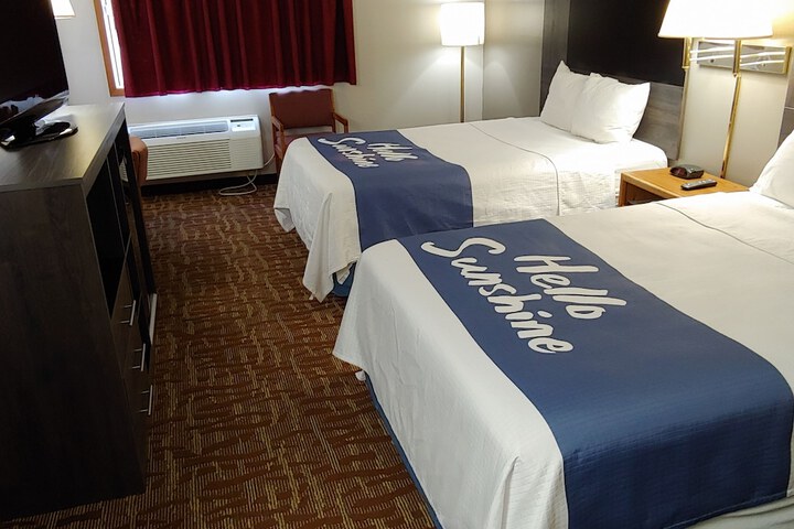 Room 16 of 20