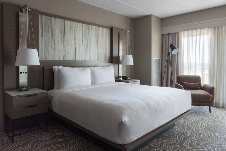 Marriott Savannah Riverfront