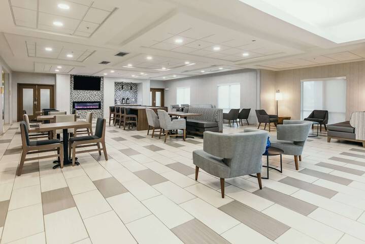 Hotel Interior 12 of 47