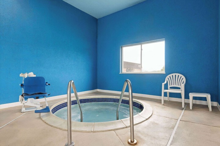 Days Inn by Wyndham Miami