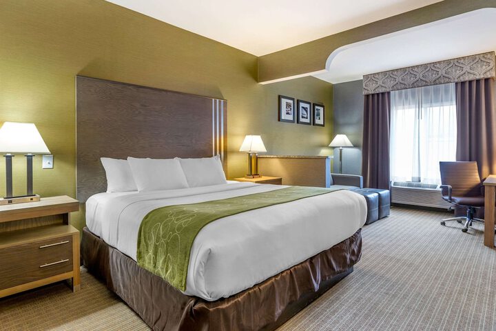 Room 21 of 28