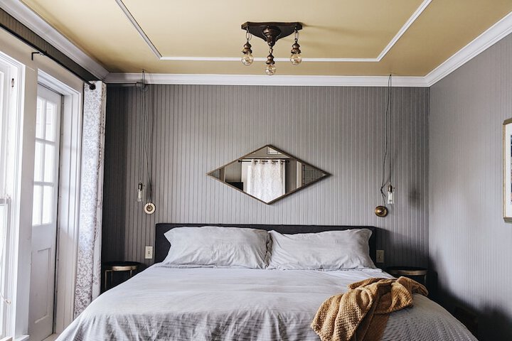 Room 45 of 115