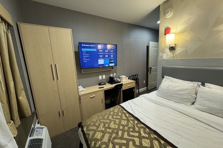 Room 18 of 45