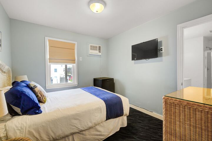 Surf City Hotel