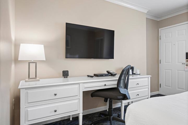 Glenwood Inn & Suites
