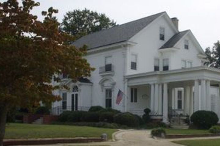 Simply Divine Bed and Breakfast