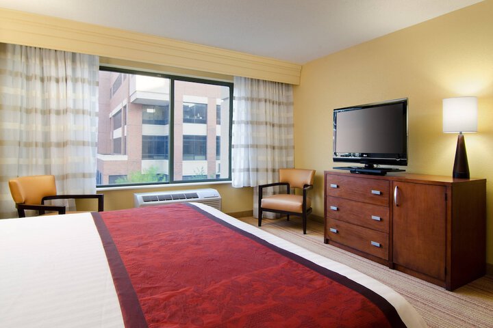 Room 19 of 27