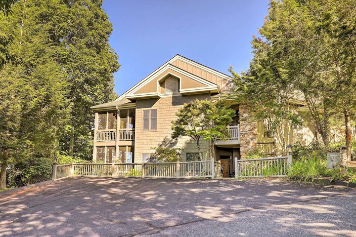 Surrounded by Natl Forest: Condo w / Majestic View