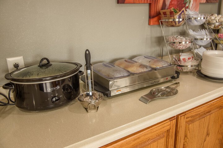 Breakfast/Coffee Service 36 of 41