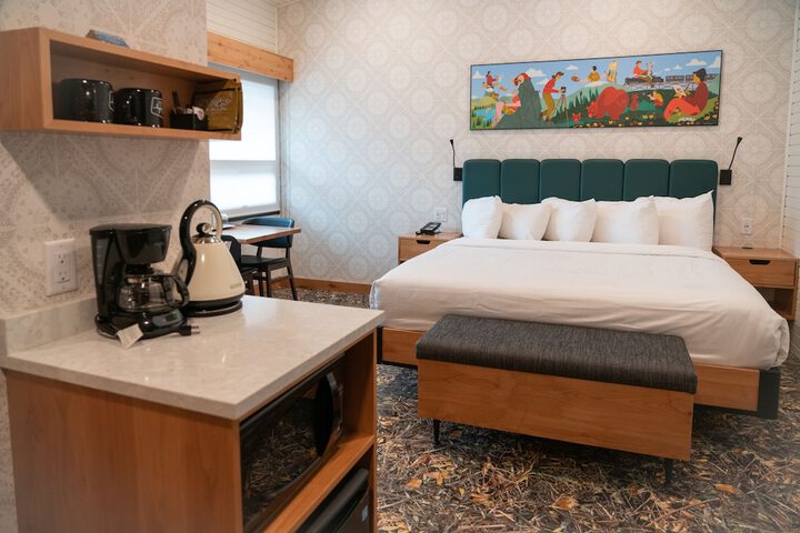 Room 12 of 41