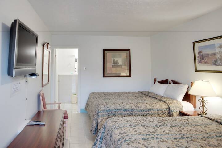 Room 17 of 43