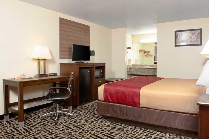 Executive Inn