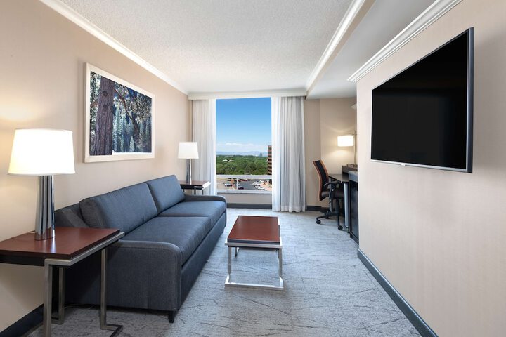 Room 18 of 47