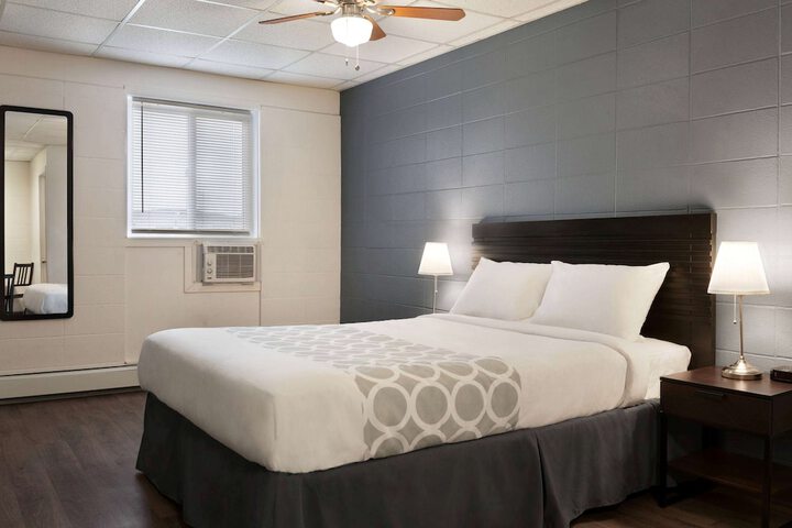 Room 29 of 29