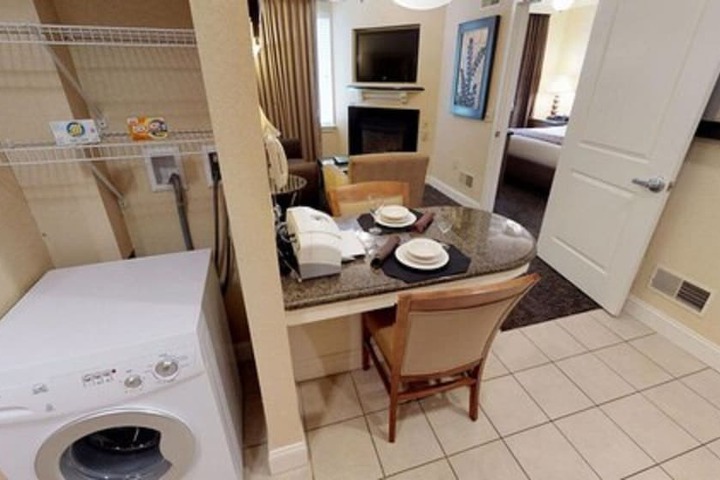 Room 31 of 80