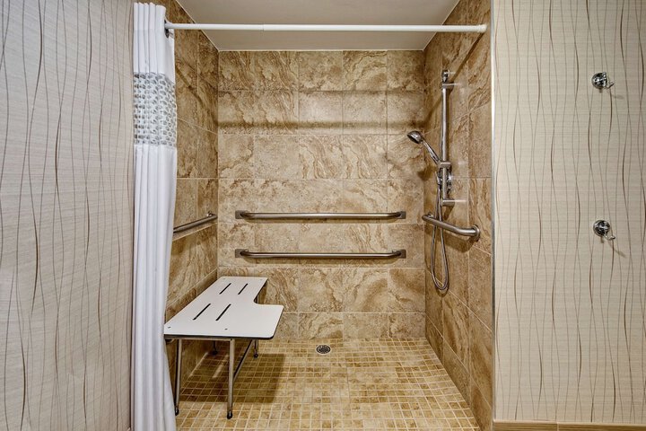 Room 20 of 26