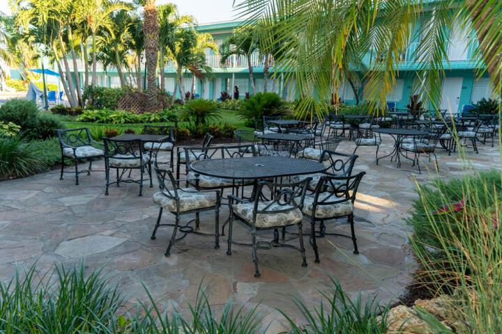 Thunderbird Beach Resort