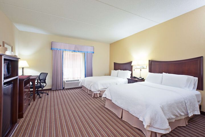 Room 33 of 42
