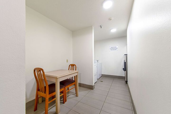 Room 12 of 35