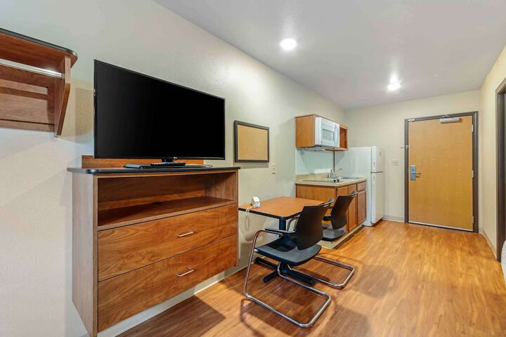 Room 26 of 30