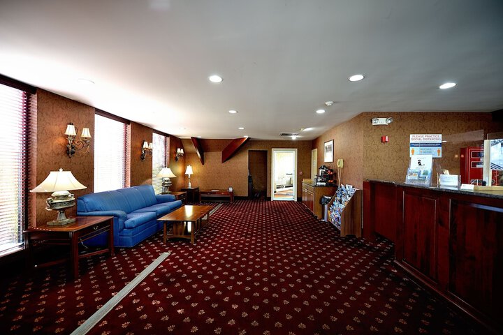 Hotel Interior 8 of 41