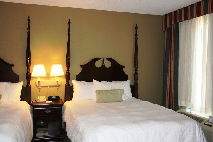 Room 37 of 48