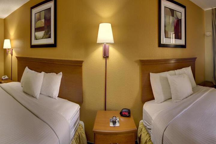 Rodeway Inn