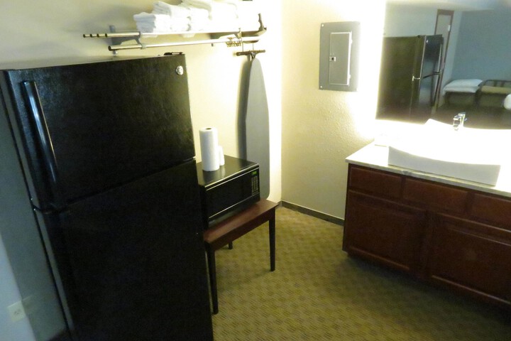 Room 11 of 22