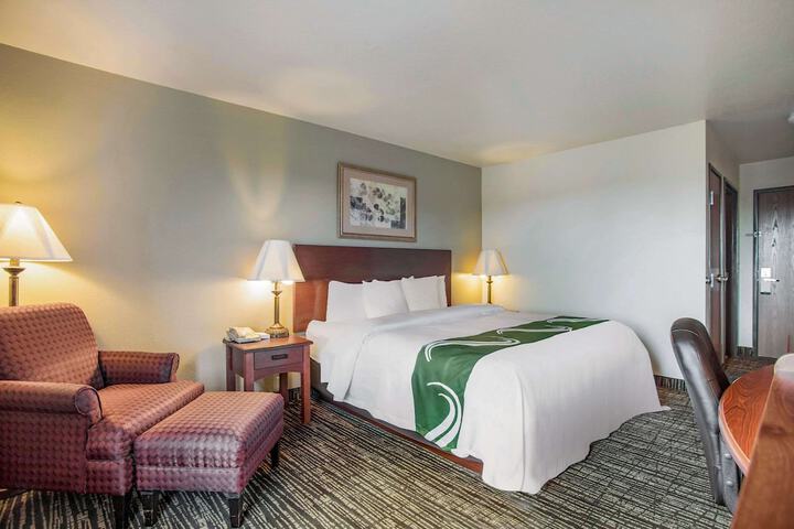 Room 10 of 45