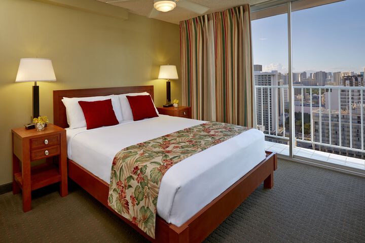 Room 28 of 47