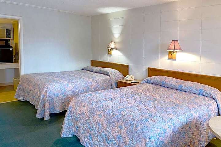 OYO Hotel Mauldin SC South Main Street